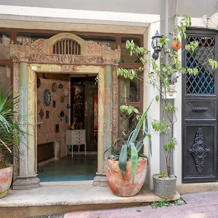 Taksimantiqueotel İstanbul