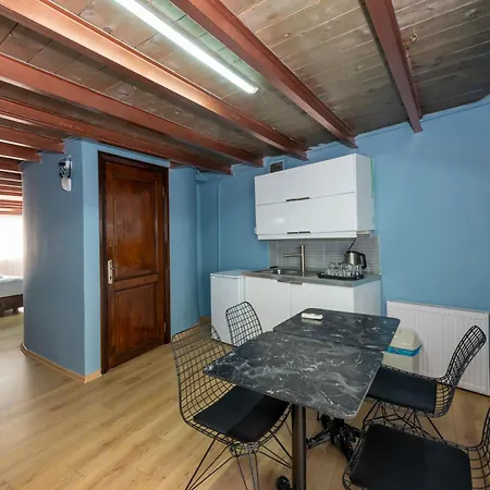 호텔 Taksimantiqueotel 2*