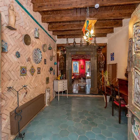 Hotel Taksimantiqueotel