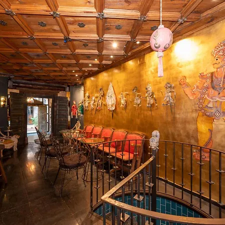 Taksimantiqueotel 2* 이스탄불