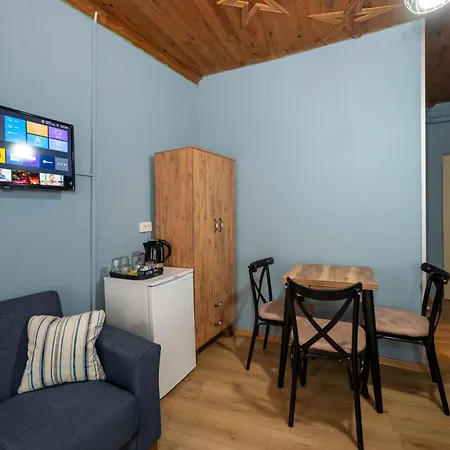 호텔 Taksimantiqueotel