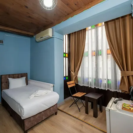 Taksimantiqueotel 호텔 2*