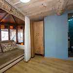 Hotel Taksimantiqueotel