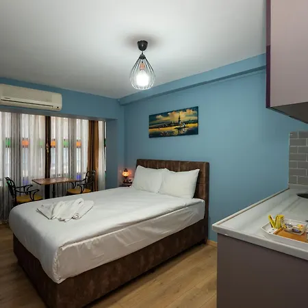 Taksimantiqueotel מלון 2*