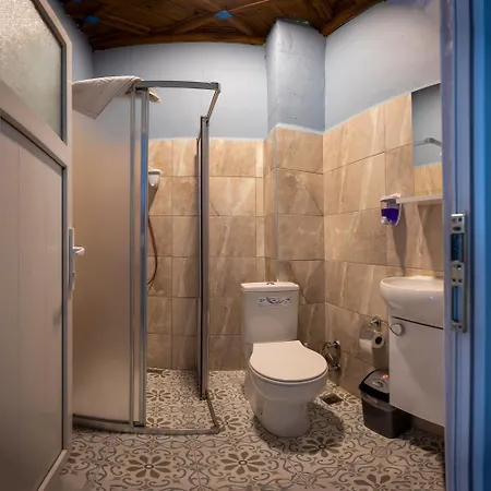 מלון Taksimantiqueotel 2*