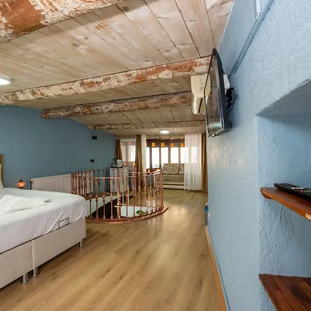 Taksimantiqueotel מלון
