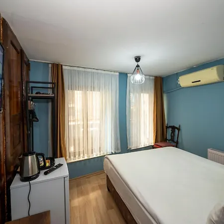 Taksimantiqueotel