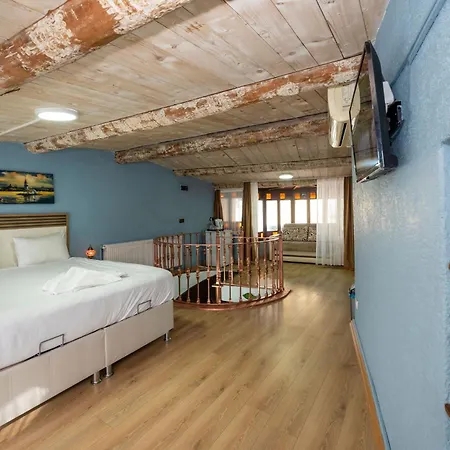 Taksimantiqueotel מלון
