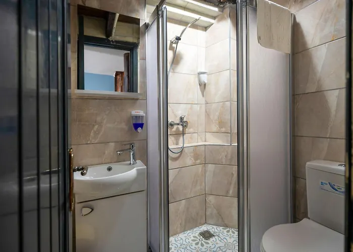 Taksimantiqueotel 2*