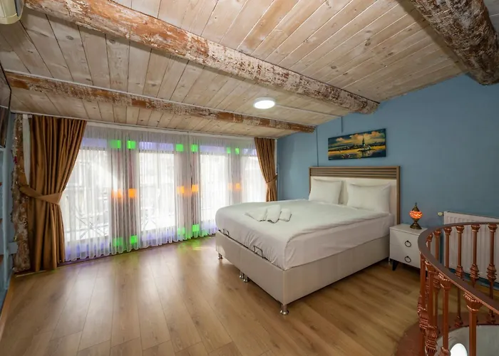 Taksimantiqueotel イスタンブール