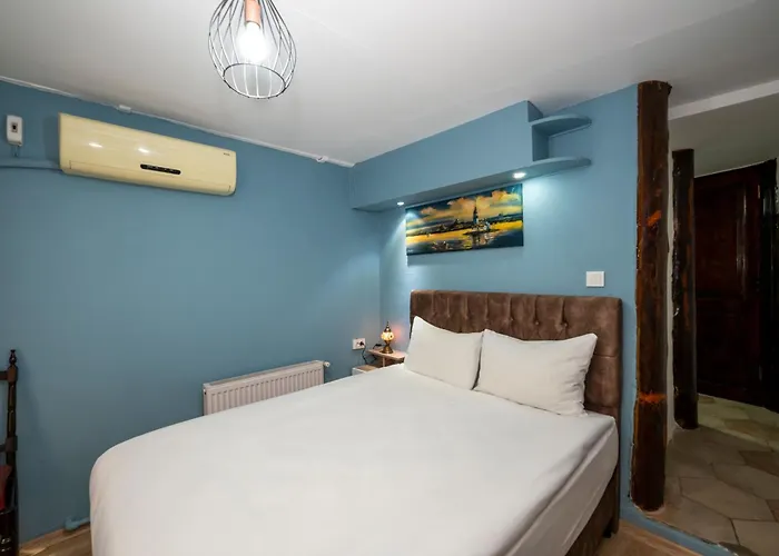 Taksimantiqueotel 2*