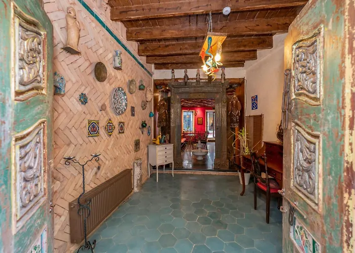 ホテル Taksimantiqueotel