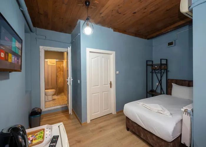 Taksimantiqueotel ホテル